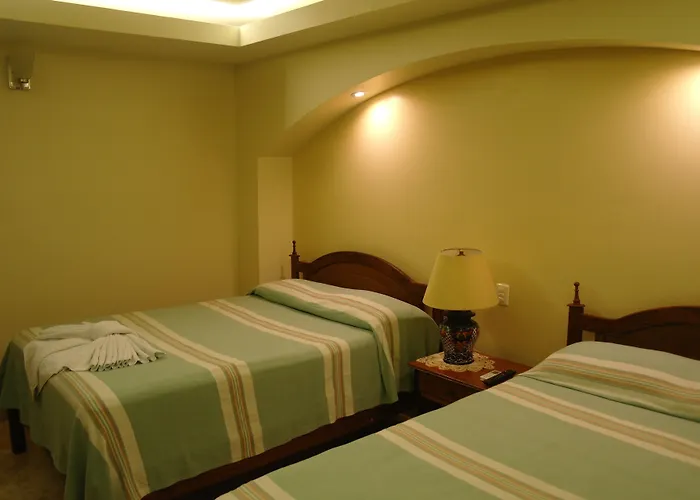 Hotel Real Del Mayab 3*